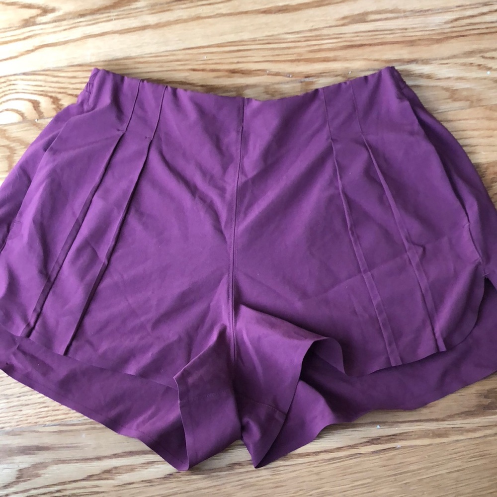 Wine colored lulu lemon shorts